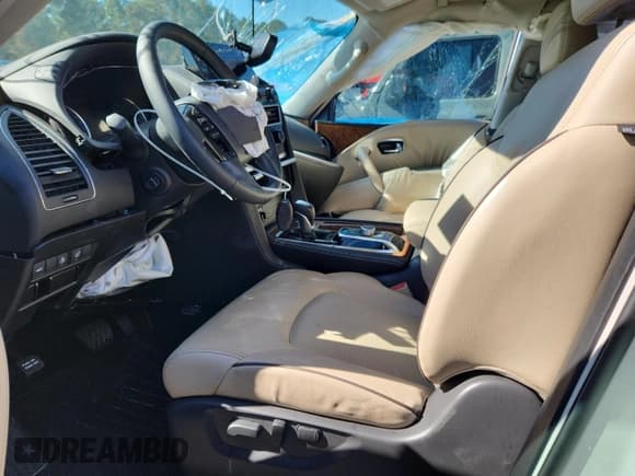 ✅ 2024 Nissan Armada SL • VIN: JN8AY2BA0R9416237 • Lot: 86686645. Wystawiony na Copart z przebiegiem Nie podano. Bezpłatny archiwum sprzedaży aukcyjnych z USA i szczegółowy raport historii pojazdu na DreamBid. Zdjęcie 7.