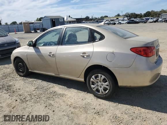 2010 Hyundai Elantra GLS z VIN KMHDU4AD3AU909760, wystawiony jako Copart lot #75311324 z przebiegiem 195 877 mil mil oraz Szkoda całkowita • Salvage title. Historia ofert i sprzedaży dostępna na DreamBid. Obrazek 2.