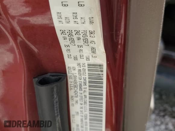 ✅ 2008 Jeep Commander Sport • VIN: 1J8HH48K58C142470 • Lot: 69384605. Wystawiony na Copart z przebiegiem 102 663 mil. Bezpłatny archiwum sprzedaży aukcyjnych z USA i szczegółowy raport historii pojazdu na DreamBid. Zdjęcie 12.