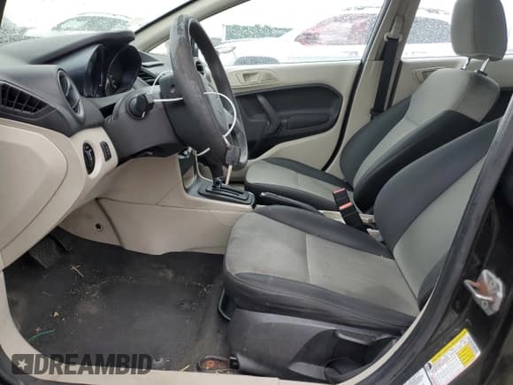 ✅ 2013 Ford Fiesta S • VIN: 3FADP4AJ2DM192770 • Лот: 57842745. Опубликован ранее на Copart с пробегом 211 267 миль. Бесплатный доступ к архиву аукционных продаж из США и подробный отчёт об истории автомобиля на DreamBid. Изображение 7.