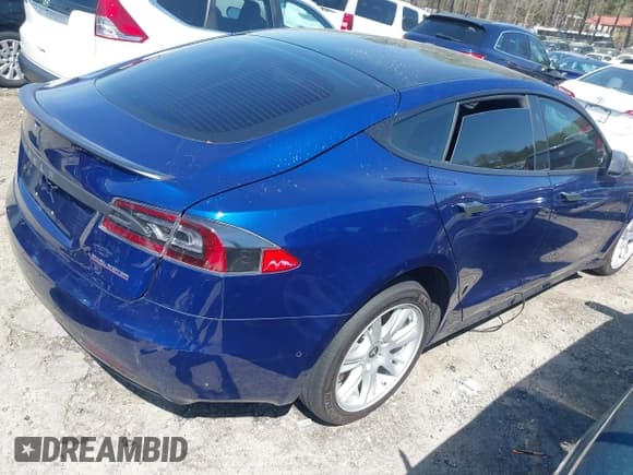 ✅ 2020 Tesla Model S Performance • VIN: 5YJSA1E42LF396395 • Лот: 41856377. Опубликован ранее на IAAI с пробегом 107 123 миль. Бесплатный доступ к архиву аукционных продаж из США и подробный отчёт об истории автомобиля на DreamBid. Изображение 4.