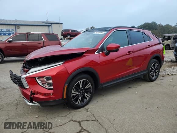 ✅ 2024 Mitsubishi Eclipse Cross SE • VIN: JA4ATWAA6RZ041287 • Lot: 52700725. Listed on Copart with 9,267 mi. Free auction sales archive from the USA and detailed vehicle history report at DreamBid. Image 1.