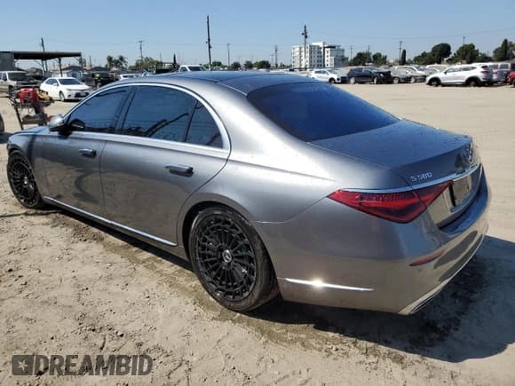✅ 2021 Mercedes-Benz S 580 • VIN: W1K6G7GB1MA042799 • Lot: 71127795. Wystawiony na Copart z przebiegiem 57 768 mil. Bezpłatny archiwum sprzedaży aukcyjnych z USA i szczegółowy raport historii pojazdu na DreamBid. Zdjęcie 2.