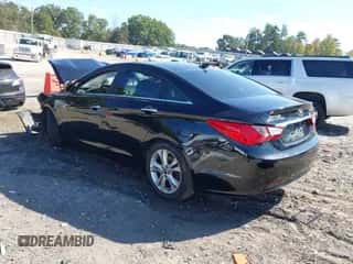 2011 Hyundai Sonata Limited with VIN 5NPEC4AC9BH021612, listed as a IAAI auction lot 43443541 with 243,919 mi miles and . Bid and sale history available at DreamBid. Image 3.