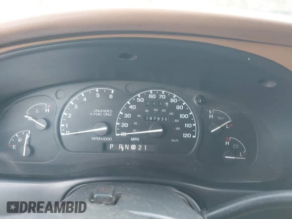 ✅ 1996 Ford Explorer XLT • VIN: 1FMDU32P0TZA22044 • Лот: 40219133. Опубликован ранее на IAAI с пробегом 297 935 миль. Бесплатный доступ к архиву аукционных продаж из США и подробный отчёт об истории автомобиля на DreamBid. Изображение 7.