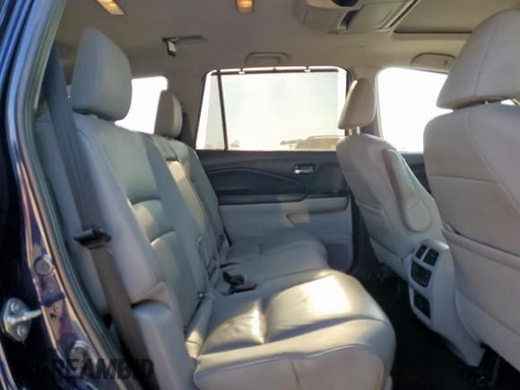 ✅ 2019 Honda Pilot Touring 8-Passenger • VIN: 5FNYF5H98KB032524 • Lot: 71437105. Listed on Copart with 60,652 mi. Free auction sales archive from the USA and detailed vehicle history report at DreamBid. Image 11.