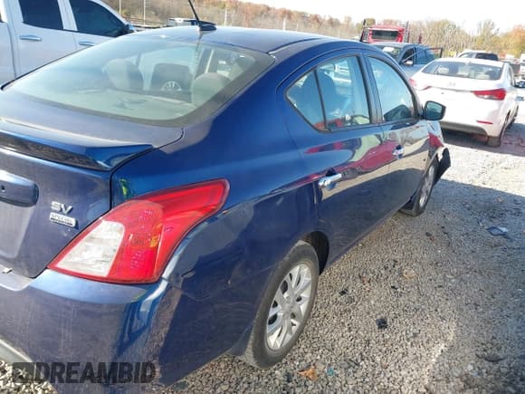 ✅ 2018 Nissan Versa S Plus • VIN: 3N1CN7AP9JL822418 • Lot: 43683851. Listed on IAAI with 48,169 mi. Free auction sales archive from the USA and detailed vehicle history report at DreamBid. Image 4.