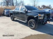 ✅ 2023 Chevrolet Silverado 1500 Custom Trail Boss • VIN: 3GCPDCEK2PG137008 • Lot: 41492242. Wystawiony na IAAI z przebiegiem 13 264 mil. Bezpłatny archiwum sprzedaży aukcyjnych z USA i szczegółowy raport historii pojazdu na DreamBid. Zdjęcie 1.