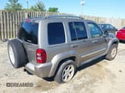 ✅ 2006 Jeep Liberty Limited • VIN: 1J4GL58K56W125584 • Лот: 43020459. Опубликован ранее на IAAI с пробегом 213 909 миль. Бесплатный доступ к архиву аукционных продаж из США и подробный отчёт об истории автомобиля на DreamBid. Изображение 4.