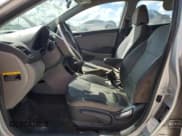 ✅ 2016 Hyundai Accent SE • VIN: KMHCT4AE1GU968466 • Лот: 72548244. Опубликован ранее на Copart с пробегом 138 676 миль. Бесплатный доступ к архиву аукционных продаж из США и подробный отчёт об истории автомобиля на DreamBid. Изображение 7.