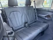 ✅ 2019 BMW X7 xDrive40i • VIN: 5UXCW2C55KLB44273 • Lot: 93519415. Wystawiony na Copart z przebiegiem 135 766 mil. Bezpłatny archiwum sprzedaży aukcyjnych z USA i szczegółowy raport historii pojazdu na DreamBid. Zdjęcie 7.