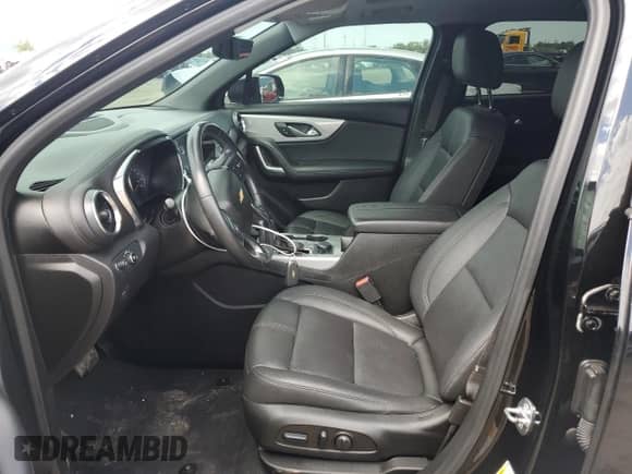 2022 Chevrolet Blazer LT z VIN 3GNKBJR48NS182486, wystawiony jako Copart lot #70407074 z przebiegiem 59 774 mil mil oraz Nie do naprawy • Non repairable. Historia ofert i sprzedaży dostępna na DreamBid. Obrazek 7.