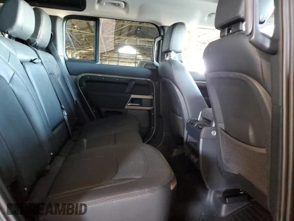 ✅ 2023 Land Rover Defender S • VIN: SALEJ7EX5P2241657 • Lot: 84704155. Listed on Copart with 21,792 mi. Free auction sales archive from the USA and detailed vehicle history report at DreamBid. Image 11.