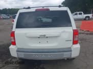 ✅ 2007 Jeep Patriot Limited • VIN: 1J8FT48W47D401631 • Lot: 43309240. Listed on IAAI with 148,523 mi. Free auction sales archive from the USA and detailed vehicle history report at DreamBid. Image 16.