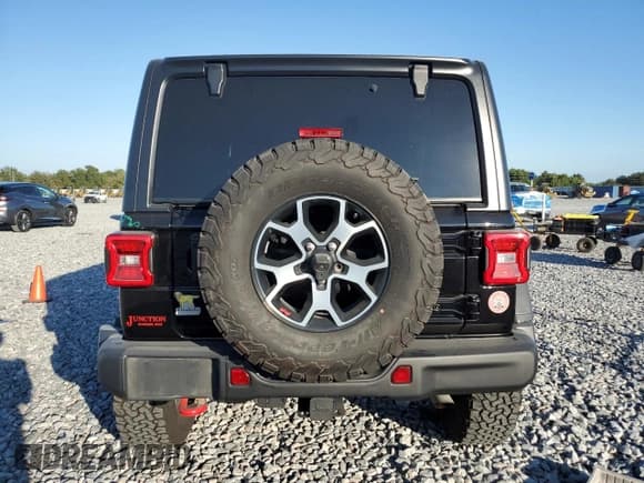 ✅ 2022 Jeep Wrangler Unlimited Rubicon • VIN: 1C4HJXFG7NW124137 • Lot: 90428685. Listed on Copart with Not provided. Free auction sales archive from the USA and detailed vehicle history report at DreamBid. Image 6.