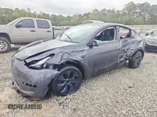 ✅ 2024 Tesla Model Y Long Range • VIN: 7SAYGDEE4RA316512 • Лот: 90365135. Опубликован ранее на Copart с пробегом 25 803 миль. Бесплатный доступ к архиву аукционных продаж из США и подробный отчёт об истории автомобиля на DreamBid. Изображение 1.