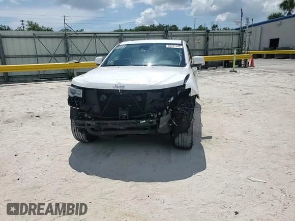 ✅ 2018 Jeep Grand Cherokee Summit • VIN: 1C4RJFJG2JC299686 • Lot: 66411945. Listed on Copart with 83,267 mi. Free auction sales archive from the USA and detailed vehicle history report at DreamBid. Image 15.