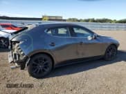 ✅ 2019 Mazda 3 Premium • VIN: JM1BPBNM4K1125558 • Лот: 70306565. Опубликован ранее на Copart с пробегом 48 060 миль. Бесплатный доступ к архиву аукционных продаж из США и подробный отчёт об истории автомобиля на DreamBid. Изображение 3.