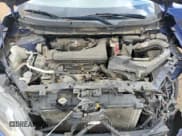 ✅ 2017 Nissan Rogue SV • VIN: KNMAT2MV1HP590595 • Lot: 90239955. Wystawiony na Copart z przebiegiem 136 194 mil. Bezpłatny archiwum sprzedaży aukcyjnych z USA i szczegółowy raport historii pojazdu na DreamBid. Zdjęcie 12.