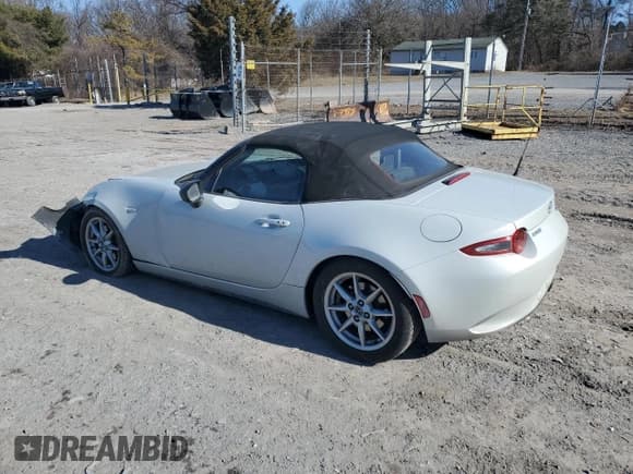✅ 2017 Mazda MX-5 Miata Sport • VIN: JM1NDAB72H0123322 • Lot: 47273105. Listed on Copart with 40,567 mi. Free auction sales archive from the USA and detailed vehicle history report at DreamBid. Image 2.