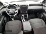 ✅ 2022 Hyundai Tucson SEL • VIN: 5NMJBCAE7NH138149 • Lot: 65813883. Wystawiony na Copart z przebiegiem 17 295 mil. Bezpłatny archiwum sprzedaży aukcyjnych z USA i szczegółowy raport historii pojazdu na DreamBid. Zdjęcie 8.