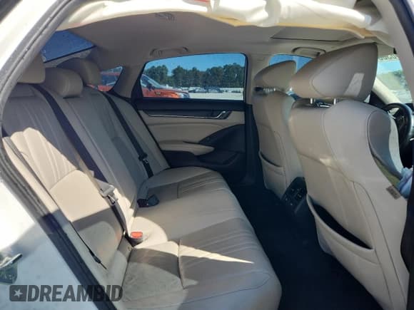 ✅ 2022 Honda Accord EX-L • VIN: 1HGCV3F52NA002905 • Lot: 86303485. Wystawiony na Copart z przebiegiem 81 576 mil. Bezpłatny archiwum sprzedaży aukcyjnych z USA i szczegółowy raport historii pojazdu na DreamBid. Zdjęcie 10.