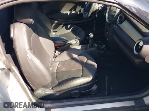 ✅ 2012 MINI Coupe • VIN: WMWSX1C57CT300216 • Лот: 42592431. Опубликован ранее на IAAI с пробегом 66 030 миль. Бесплатный доступ к архиву аукционных продаж из США и подробный отчёт об истории автомобиля на DreamBid. Изображение 5.