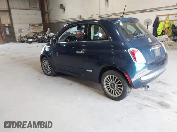 ✅ 2013 FIAT 500 Lounge • VIN: 3C3CFFCRXDT536511 • Lot: 42917983. Wystawiony na IAAI z przebiegiem 119 011 mil. Bezpłatny archiwum sprzedaży aukcyjnych z USA i szczegółowy raport historii pojazdu na DreamBid. Zdjęcie 3.