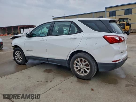 ✅ 2018 Chevrolet Equinox LS • VIN: 3GNAXHEV3JS640577 • Лот: 93278385. Опубликован ранее на Copart с пробегом 181 009 миль. Бесплатный доступ к архиву аукционных продаж из США и подробный отчёт об истории автомобиля на DreamBid. Изображение 2.