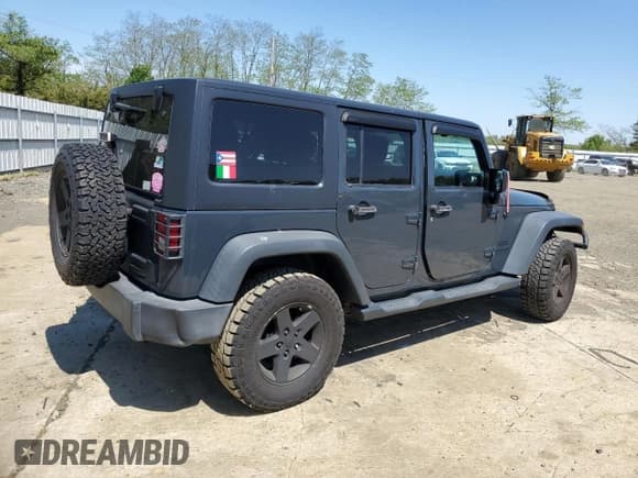 ✅ 2016 Jeep Wrangler Unlimited Sport • VIN: 1C4BJWDG9GL229477 • Лот: 55034825. Опубликован ранее на Copart с пробегом 121 783 миль. Бесплатный доступ к архиву аукционных продаж из США и подробный отчёт об истории автомобиля на DreamBid. Изображение 3.