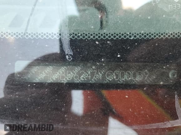 ✅ 2000 Honda Prelude • VIN: JHMBD6247YC000009 • Lot: 63549934. Wystawiony na Copart z przebiegiem 136 799 mil. Bezpłatny archiwum sprzedaży aukcyjnych z USA i szczegółowy raport historii pojazdu na DreamBid. Zdjęcie 12.