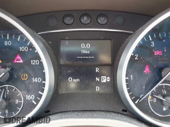 ✅ 2009 Mercedes-Benz M 550 • VIN: 4JGBB72E59A504504 • Lot: 43157447. Listed on IAAI with 99,101 mi. Free auction sales archive from the USA and detailed vehicle history report at DreamBid. Image 15.