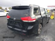 ✅ 2013 Toyota Sienna LE AAS • VIN: 5TDKK3DC0DS318471 • Lot: 43518030. Listed on IAAI with 199,893 mi. Free auction sales archive from the USA and detailed vehicle history report at DreamBid. Image 4.