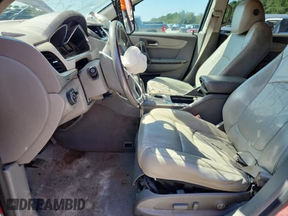 ✅ 2014 Chevrolet Traverse LTZ • VIN: 1GNKRJKD6EJ246936 • Lot: 71836225. Wystawiony na Copart z przebiegiem 157 866 mil. Bezpłatny archiwum sprzedaży aukcyjnych z USA i szczegółowy raport historii pojazdu na DreamBid. Zdjęcie 7.