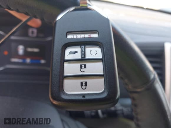 ✅ 2018 Honda Pilot EX-L • VIN: 5FNYF5H59JB028154 • Лот: 43183673. Опубликован ранее на IAAI с пробегом 107 907 миль. Бесплатный доступ к архиву аукционных продаж из США и подробный отчёт об истории автомобиля на DreamBid. Изображение 11.