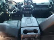 ✅ 2020 Chevrolet Silverado 1500 LT Trail Boss • VIN: 3GCPYFED6LG243172 • Lot: 59700254. Wystawiony na Copart z przebiegiem 69 332 mil. Bezpłatny archiwum sprzedaży aukcyjnych z USA i szczegółowy raport historii pojazdu na DreamBid. Zdjęcie 8.