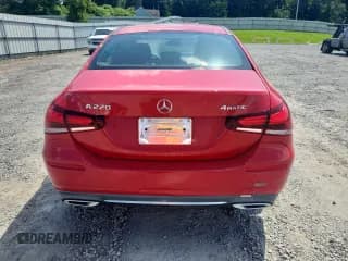 ✅ 2019 Mercedes-Benz A 220 • VIN: WDD3G4FB1KW020109 • Лот: 69242375. Опубликован ранее на Copart с пробегом 111 950 миль. Бесплатный доступ к архиву аукционных продаж из США и подробный отчёт об истории автомобиля на DreamBid. Изображение 6.