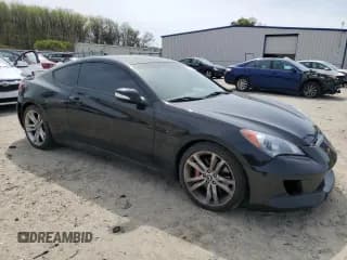 ✅ 2012 Hyundai Genesis Coupe Grand Touring • VIN: KMHHU6KH8CU072490 • Lot: 51167735. Wystawiony na Copart z przebiegiem 76 034 mil. Bezpłatny archiwum sprzedaży aukcyjnych z USA i szczegółowy raport historii pojazdu na DreamBid. Zdjęcie 4.