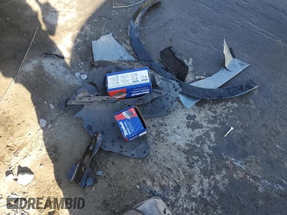 ✅ 2009 Hyundai Santa Fe GLS • VIN: 5NMSG13D89H253136 • Lot: 78839544. Listed on Copart with 130,957 mi. Free auction sales archive from the USA and detailed vehicle history report at DreamBid. Image 13.