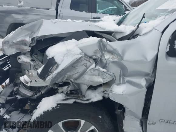 2019 Chevrolet Colorado 4WD Z71 с VIN 1GCHTDENXK1179263, выставлен на аукционе IAAI как лот 41165344 с пробегом 56 693 миль миль и . История ставок и продаж доступна на DreamBid. Изображение 6.