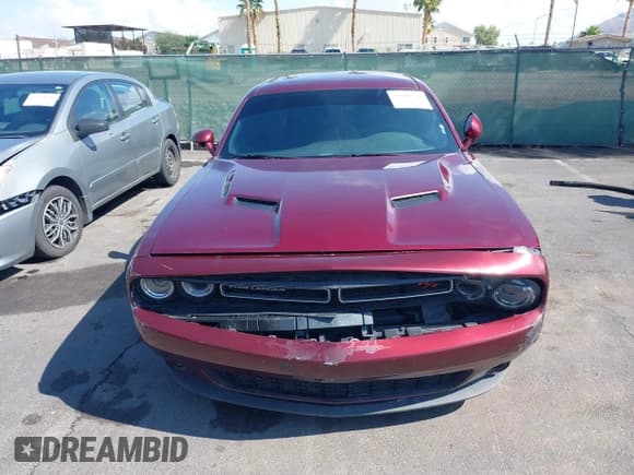 ✅ 2017 Dodge Challenger R/T Plus • VIN: 2C3CDZBT6HH656034 • Lot: 42190220. Listed on IAAI with 92,614 mi. Free auction sales archive from the USA and detailed vehicle history report at DreamBid. Image 12.