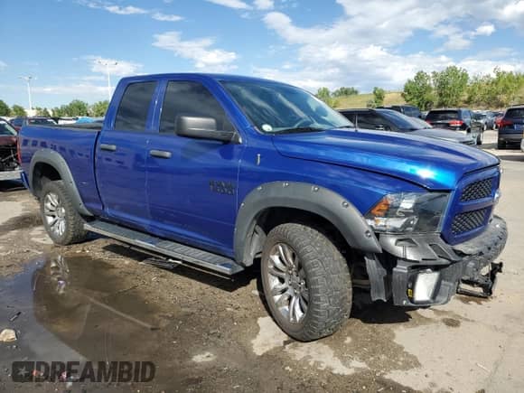 2019 Ram 1500 Express with VIN 1C6RR7FG4KS635635, listed as a Copart auction lot 67610484 with 81,543 mi miles and Salvage title. Bid and sale history available at DreamBid. Image 4.