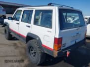 ✅ 1995 Jeep Cherokee Sport • VIN: 1J4FJ68S1SL576255 • Lot: 42178902. Listed on IAAI with 214,041 mi. Free auction sales archive from the USA and detailed vehicle history report at DreamBid. Image 3.