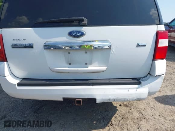 ✅ 2009 Ford Expedition Max SSV • VIN: 1FMFK16589EB03062 • Лот: 42564667. Опубликован ранее на IAAI с пробегом 286 266 миль. Бесплатный доступ к архиву аукционных продаж из США и подробный отчёт об истории автомобиля на DreamBid. Изображение 6.