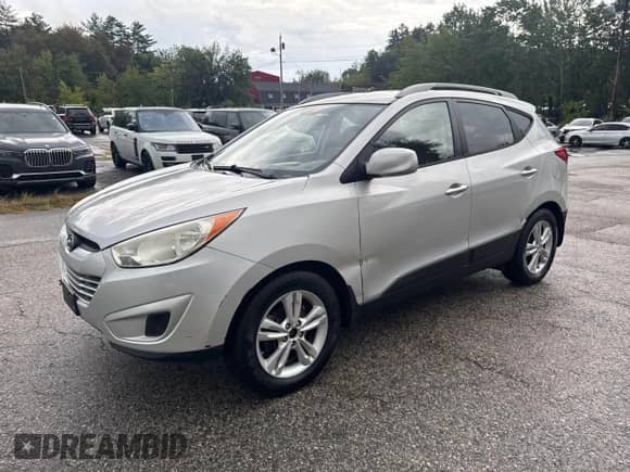 ✅ 2011 Hyundai Tucson Limited • VIN: KM8JUCAC9BU186292 • Лот: 43128800. Опубликован ранее на IAAI с пробегом 191 115 миль. Бесплатный доступ к архиву аукционных продаж из США и подробный отчёт об истории автомобиля на DreamBid. Изображение 2.