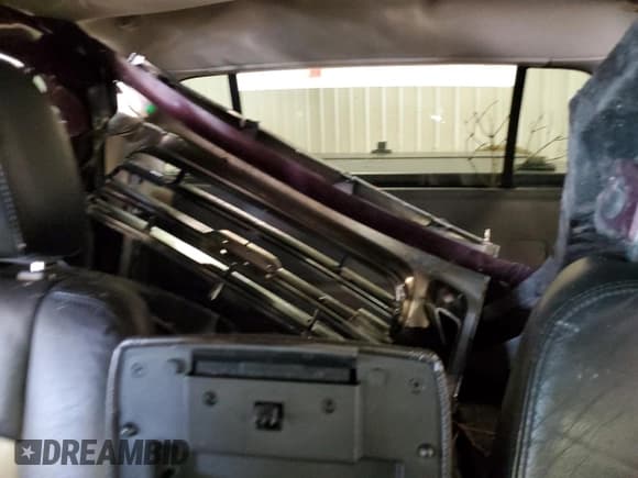 ✅ 2007 Ford Explorer Sport Trac Limited • VIN: 1FMEU53827UA30690 • Lot: 66818835. Wystawiony na Copart z przebiegiem Nie podano. Bezpłatny archiwum sprzedaży aukcyjnych z USA i szczegółowy raport historii pojazdu na DreamBid. Zdjęcie 10.