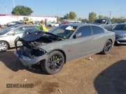 ✅ 2019 Dodge Charger Scat Pack • VIN: 2C3CDXGJ4KH510590 • Lot: 43237193. Wystawiony na IAAI z przebiegiem 41 805 mil. Bezpłatny archiwum sprzedaży aukcyjnych z USA i szczegółowy raport historii pojazdu na DreamBid. Zdjęcie 2.