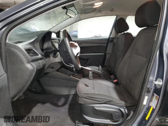 ✅ 2020 Hyundai Accent SE • VIN: 3KPC24A65LE114072 • Лот: 45196995. Опубликован ранее на Copart с пробегом 99 477 миль. Бесплатный доступ к архиву аукционных продаж из США и подробный отчёт об истории автомобиля на DreamBid. Изображение 7.