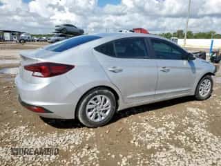 2020 Hyundai Elantra SE z VIN 5NPD74LF6LH501714, wystawiony jako Copart lot #82154875 z przebiegiem 102 455 mil mil oraz Szkoda całkowita • Salvage title. Historia ofert i sprzedaży dostępna na DreamBid. Obrazek 3.