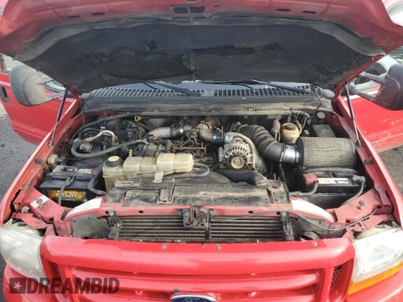 ✅ 2001 Ford F-250 XL • VIN: 1FTNX21F81ED63490 • Lot: 43808345. Wystawiony na Copart z przebiegiem 400 608 mil. Bezpłatny archiwum sprzedaży aukcyjnych z USA i szczegółowy raport historii pojazdu na DreamBid. Zdjęcie 11.